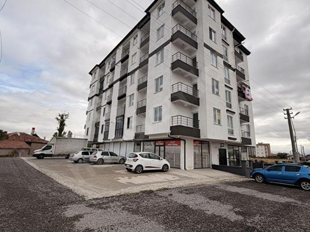 SELÇUKLU MAHALLESİ SOSYAL BİLİMLER İLERİSİ1+1 SATILIK DAİRE