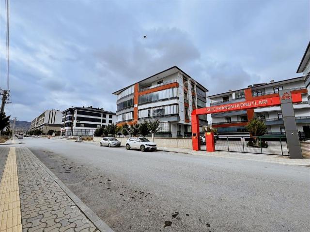 Selçuklu / S. Eyyubi Mh Site İçi 3+1 Güney Cephe Satılık Daire