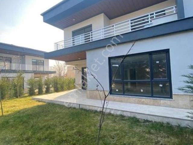 Selçuklunun En Kelepir Villası Mis Dev Villaları