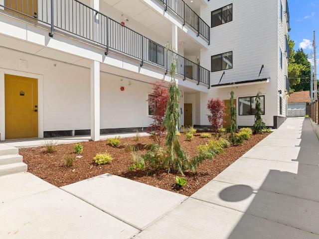 Selah 1 Bedroom Apartment for Rent at 3579 S G St, Tacoma, WA 98418 South End