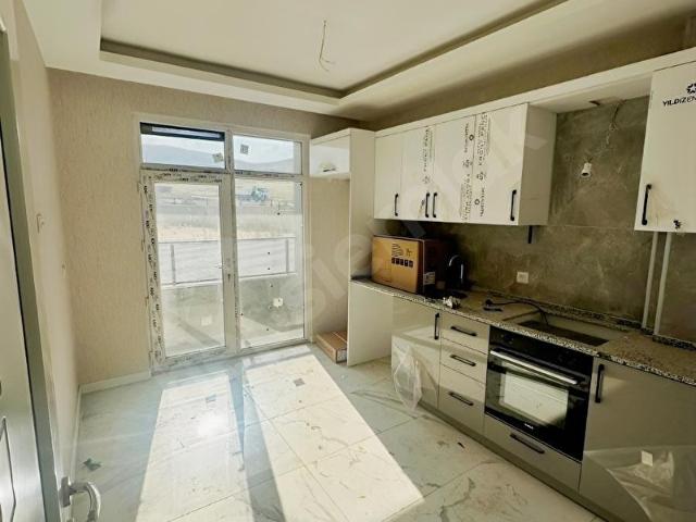 Selahattin Eyyubi Mahallesi'nde satılık sıfır 2+1 daire