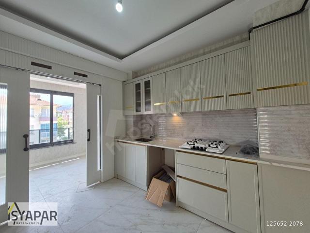 SELAHADDİN EYYUBİ MAHALLESİ'NDE 3+1 GENİŞ CAM BALKONLU SIFIR DAİRE