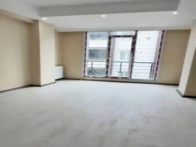 Selahaddin Eyyubi'de 2+1 Boş Ve Bakımlı Kiralık Daire