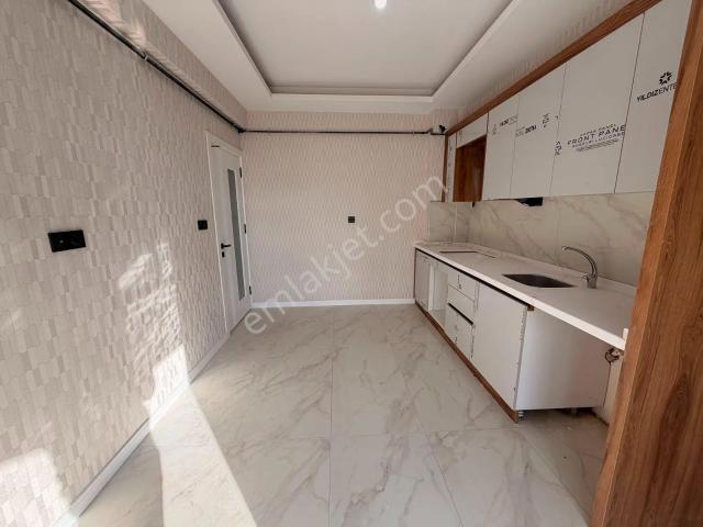Selahaddini Eyyubi'de Satılık 3+1 Sıfır Daire