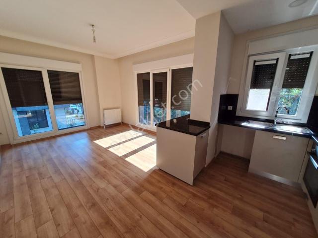 Selamiçeşme Özgürlük Parkına Yakın 2+1 Kiralık Daire