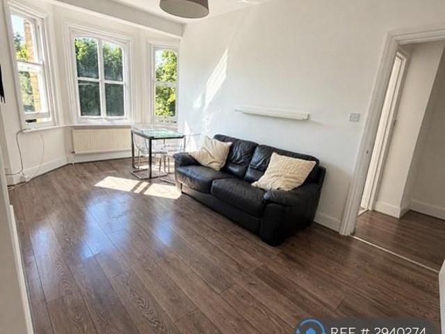 Selborne Court, Hove, BN3 1 bed flat to rent £1,150 pcm £265 pw