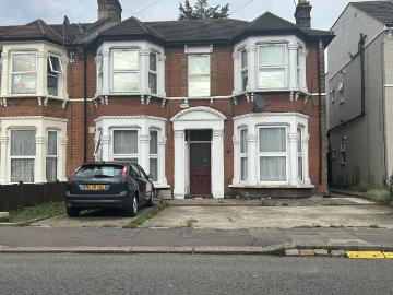 Selborne Road, IG1 Century 21 United Kingdom