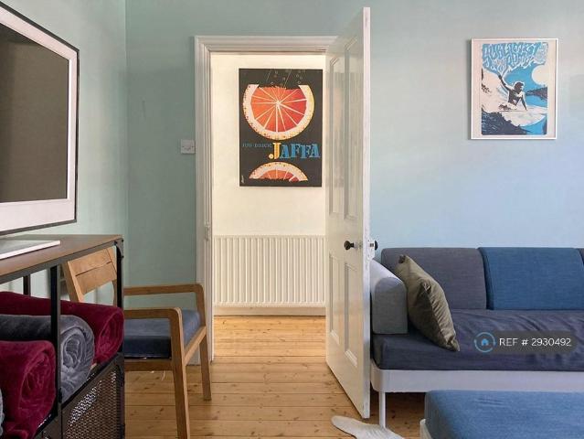 Selborne Road, Littlehampton, BN17 4 bed terraced house to rent £3,024 pcm £698 pw