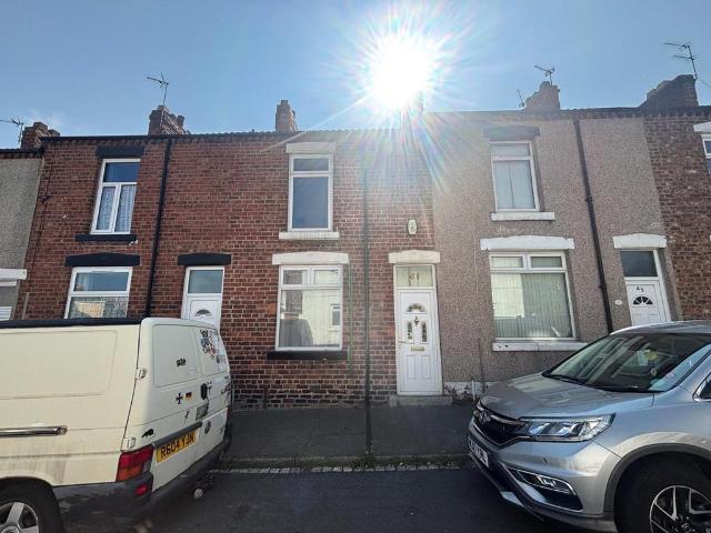 Selbourne Terrace, Co Durham DL3 2 bed terraced house to rent £600 pcm £138 pw
