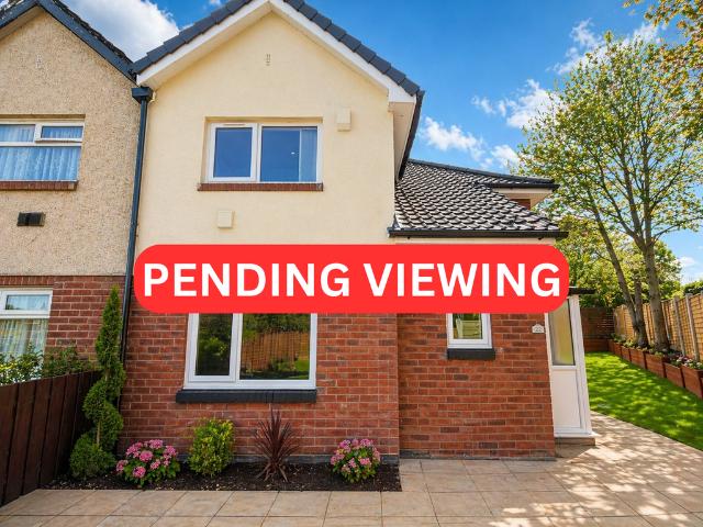 Selby Road, Leeds LS9 3 bed semi detached bungalow to rent £1,300 pcm £300 pw