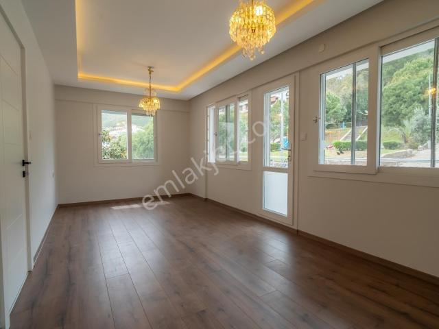Select'ten Marmaris Siteler'de 3+1 Bahçeli Satılık Daire