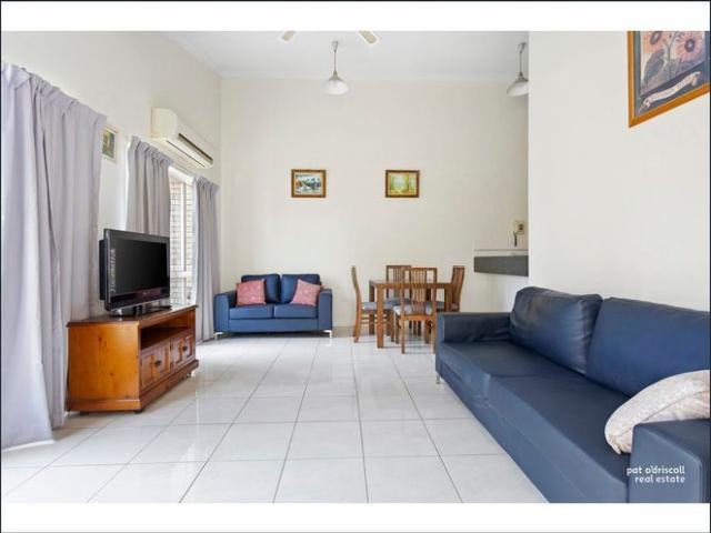 SELF CONTAINED UNIT JUST MINUTES FROM ROCKHAMPTON HOSPITAL