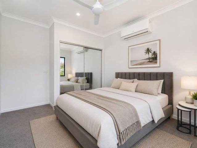SELF CONTAINED ROOM| ALL UTILITIES INCLUDED
