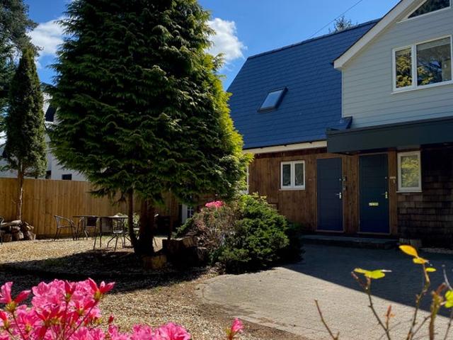 Self Contained Studio Apartment Monday Friday