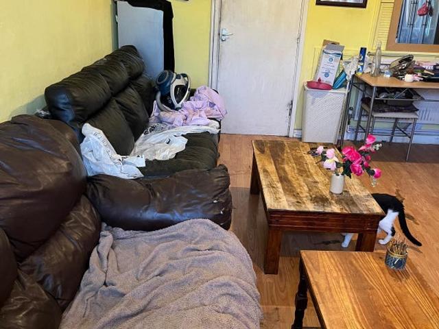 Self Contained Studio | Private Bath | SE1 1QW