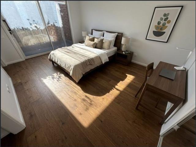 Modern Self Contained Studio – Private Kitchenette & Ensuite I All Utilities Included I From $365/week