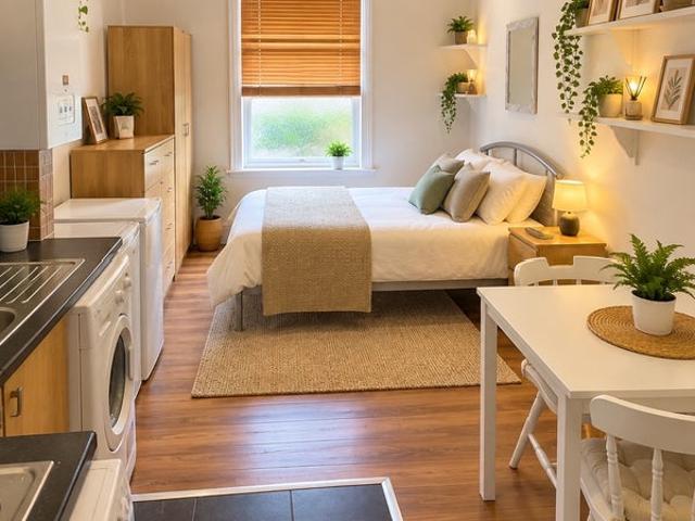 Self Contained Studio – Willesden Green