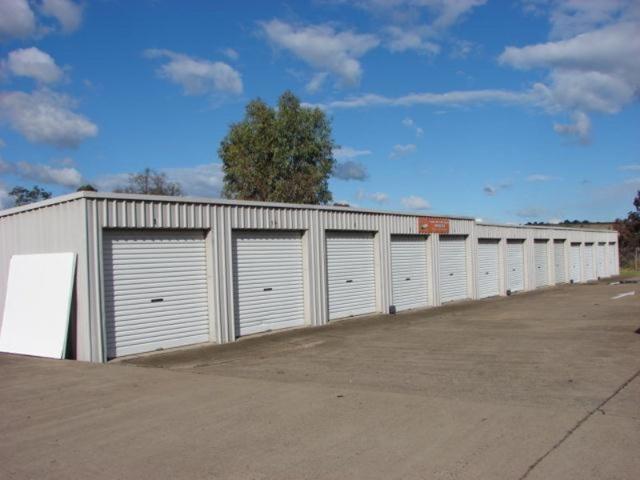 SELF STORAGE SHED AVAILABLE FOR LEASE NOW!
