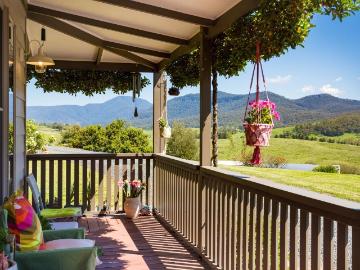 Booti Booti, Crawford River