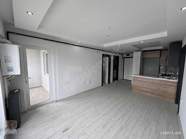 SELİM HANEFİOĞLUNDAN BULVAR YANI ÜST KAT KİRALIK SIFIR 2+1 DAİRE