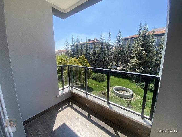 SELİM HANEFİOĞLUN'DAN BULVARA SIFIR 1+1 DAİRE