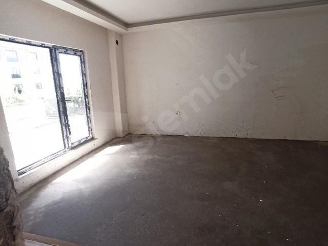 SELİMBEYDE ACİL SATILIK 3+1 SIFIR YAPI DAİRE