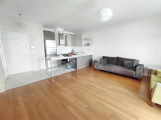 Selim Tan Dan Maltepe Narlife Da Kiralık 2+1