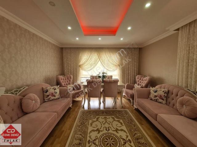 Selim Cd Paraleli Çift Geniş Balkonlu Ön Cephe 145m² Fırsat 3+1