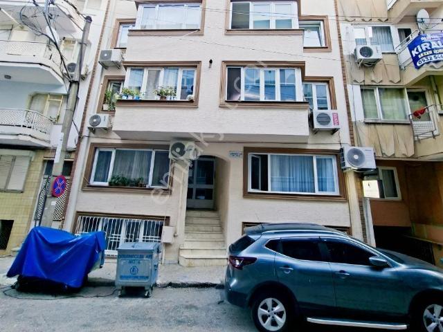 Selimiyede Fırsat 2+1 Arakat 90 M2 Sıfır Tadilat Full Eşyalı