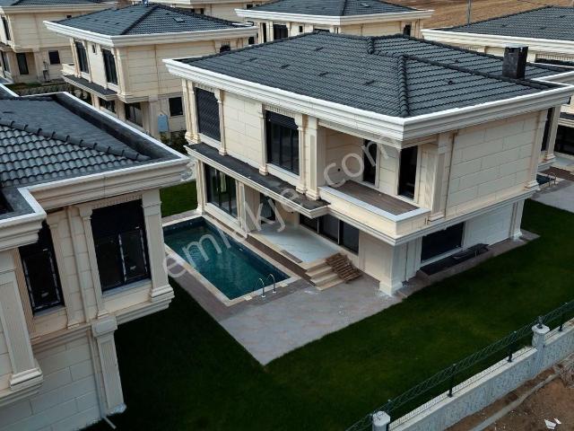 Selimpaşa 7+2 350 M² Satılık Villa Aysun Yavuz 'dan