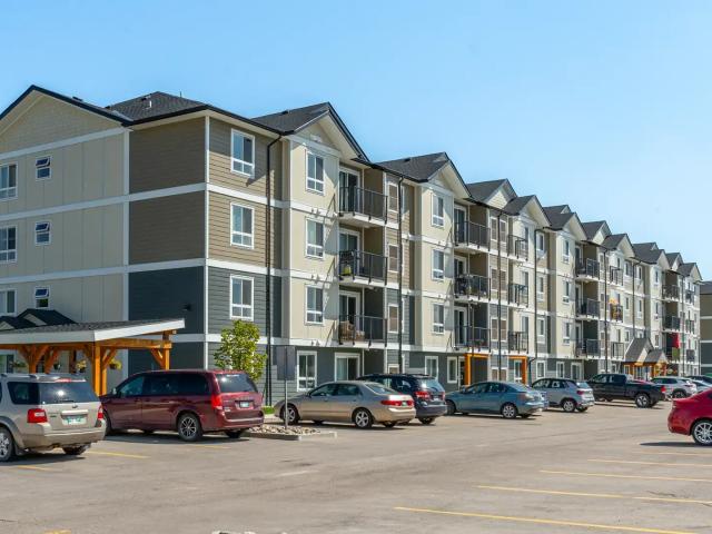 Selkirk Meadows Two Bedroom Two Bath Patio Home Apartment for Rent