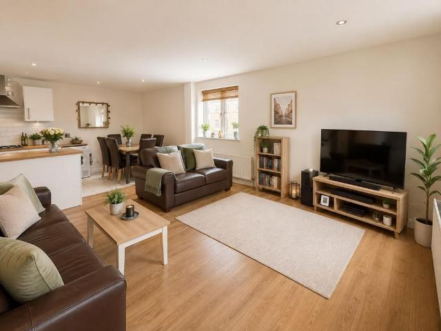 Seller Street, Chester, CH1 3 bed flat to rent £1,395 pcm £322 pw