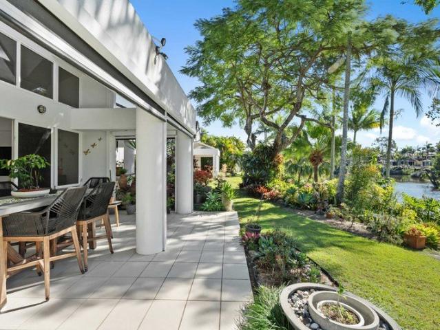 SELLERS MOVING ON AND REQUIRE IMMEDIATE SALE