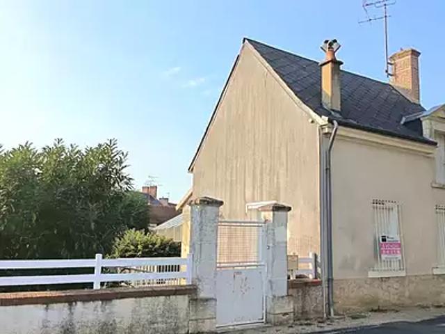 Selles sur Cher 41130 Achat / Vente maison 3 pièces t3 au dernier étage terrasse