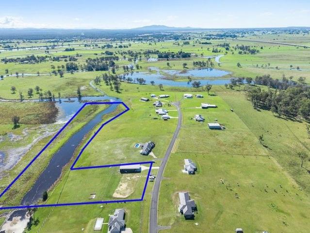 SELLING SUNSETS 8.5 Acres