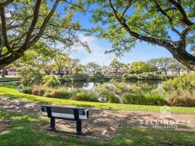 SellingKey Real Estate Presents 8 Baychester Circle, Canning Vale!