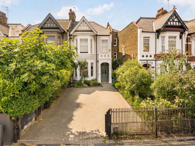 Sellons Avenue, Willesden NW10, 4 bed semi detached house to rent, £4,500 pcm | PrimeLocation