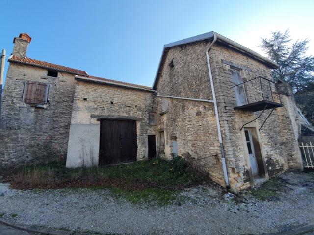 Selongey Grange à rénover 180 m2
