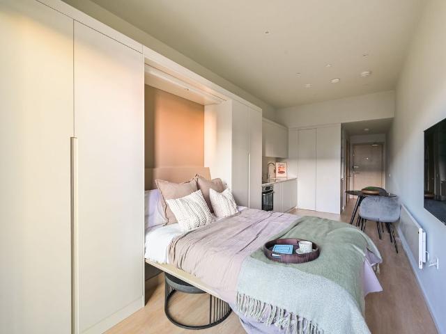 Selsdon Way, Isle Of Dogs, London E14, Studio to rent, £2,200 pcm | PrimeLocation