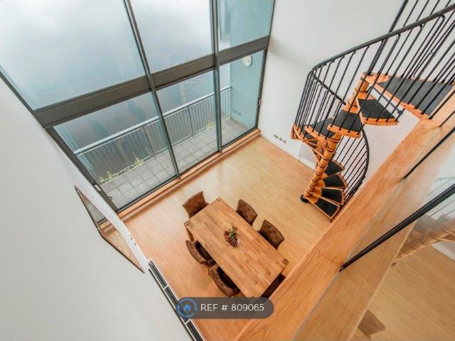 Selsdon Way, London E14, 2 bed flat to rent, £3,600 pcm | PrimeLocation