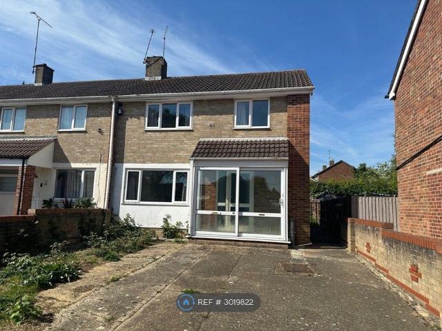 Selsey Road, Corby NN18, 3 bed terraced house to rent, £1,150 pcm | PrimeLocation