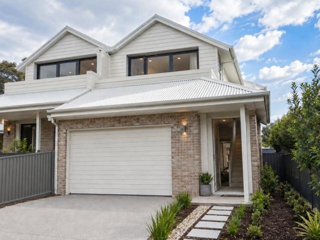 Sept 2026 Freshwater terraces Lake View Townhouse, Swimming Pool !