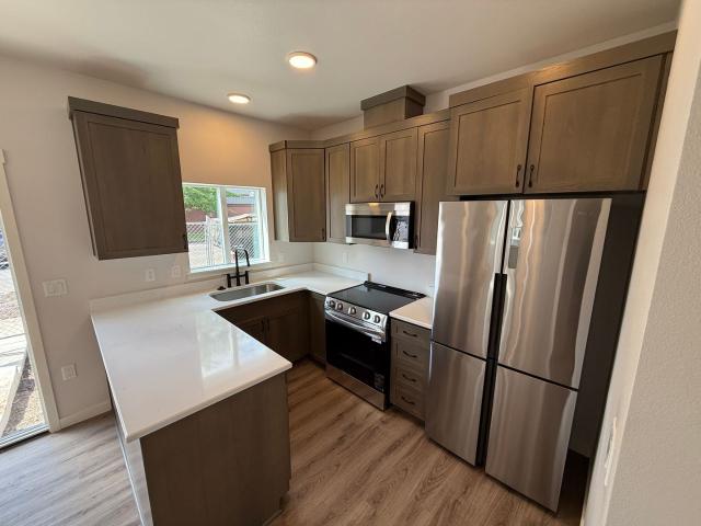 September Move In 3 bed 3 bath NEW Dixon Cottages