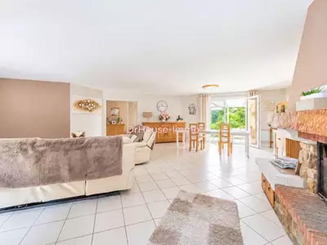 Septeuil 78790 Achat / Vente maison 10 pièces t10 terrasse parking