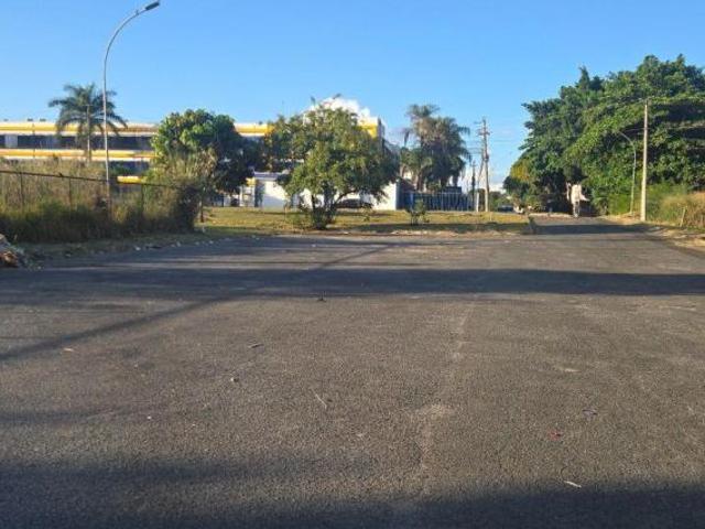 SEPS 700/900, PROJEÇÃO, ÓTIMO PARA CENYR CLÍNICO. INSTITUIÇÕES 960M² RS 11.500.000,00