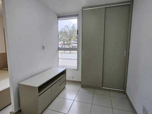SEP/SUL 713/913, Asa Sul – Brasília | Golden Place | Kitnet Mobiliada 25,83m² com Armários e Vaga de Garagem