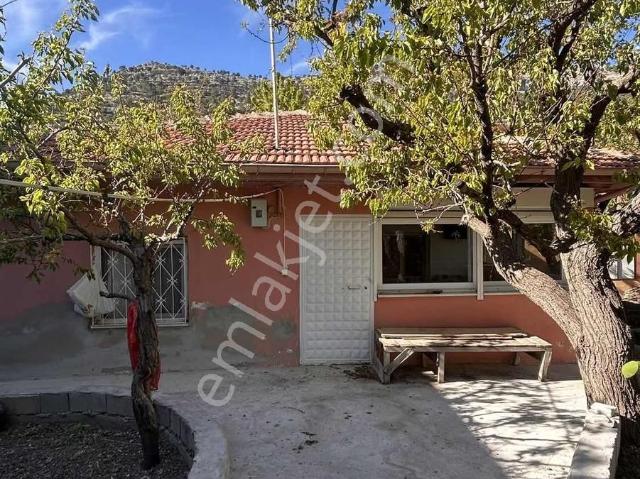 Sertavul Narlıderede Satılık Ev Ve Parseli
