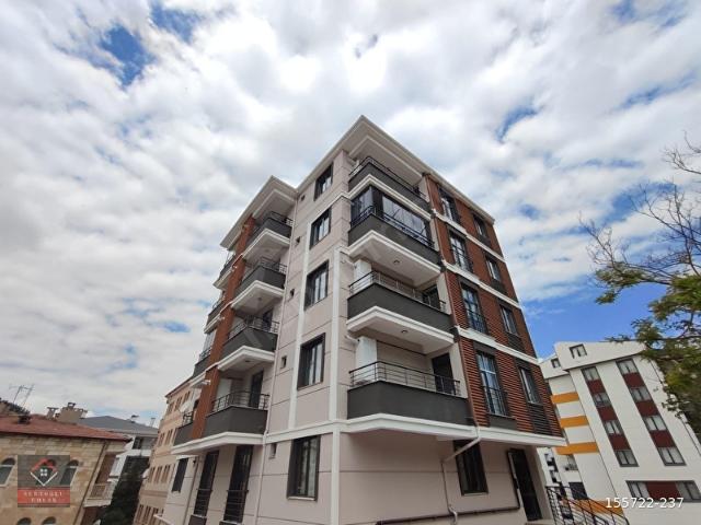 SERTOĞLU EMLAK'TAN F.S.M MAH. ACİL SATILIK 1+1 ARA KAT DAİRE
