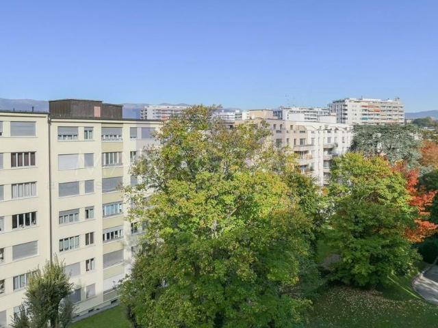 Servette Avenue Wendt 4 rooms of approx. 66 m² on the 6th floor