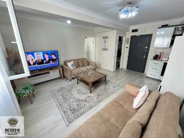 Servet Çırpan Caddesine Yakın Ön Cephe 1+1 Satılık Daire